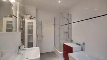 Badezimmer OG