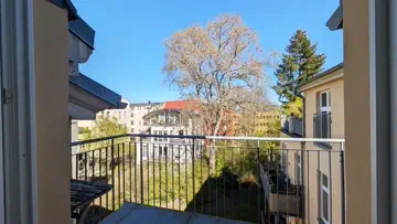 Ausblick auf den Balkon