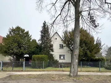 Straßenansicht