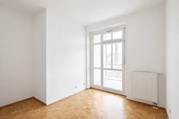 Schlafzimmer mit Wintergarten