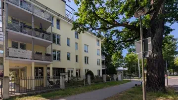 Straßenansicht