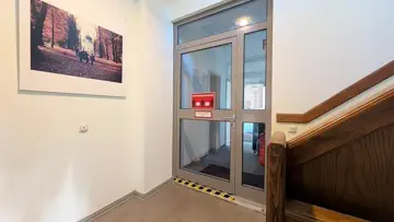 Zugang Büro 1