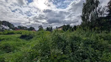 Grundstück